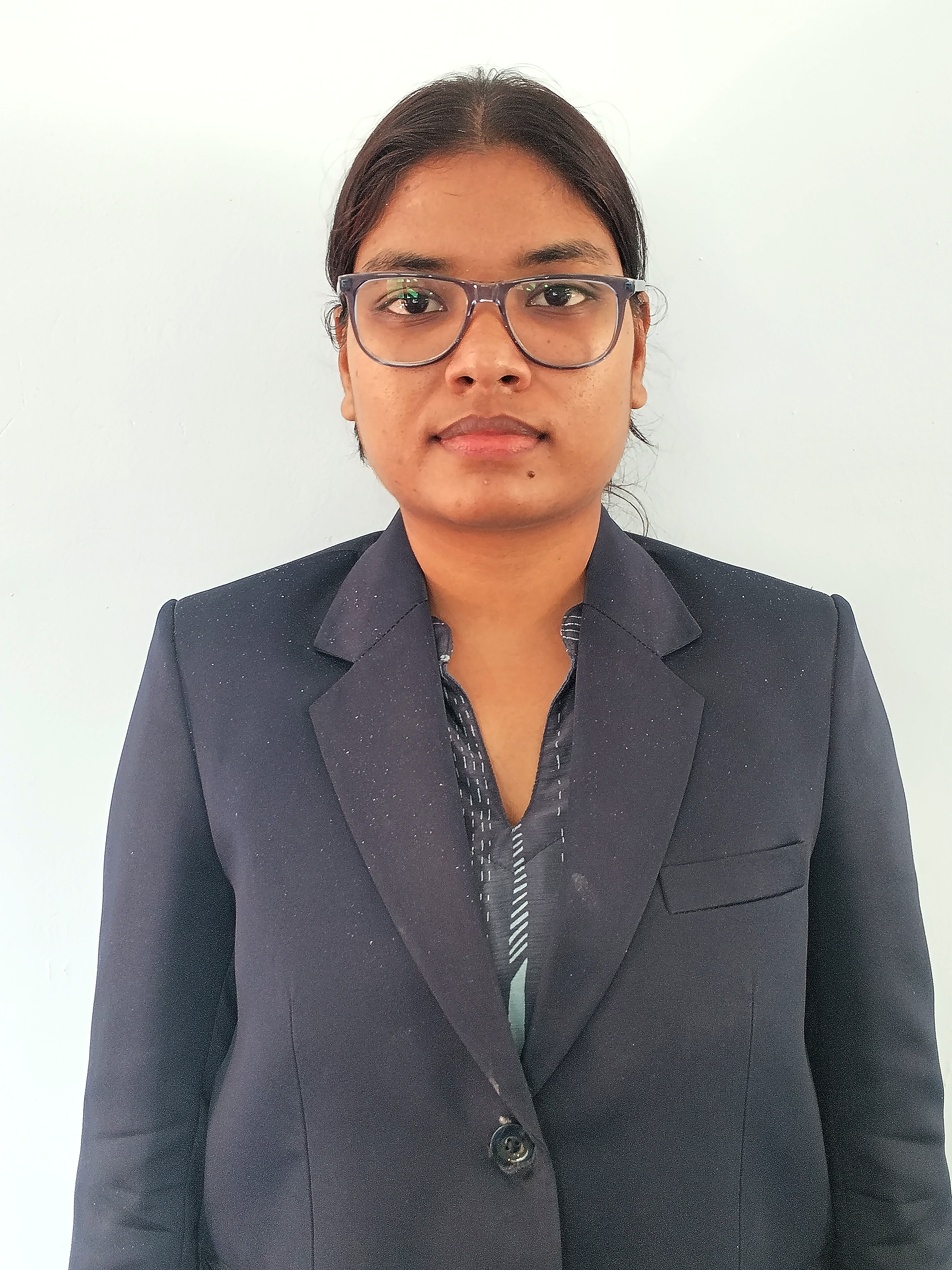 Shivani Nagle, Teacher