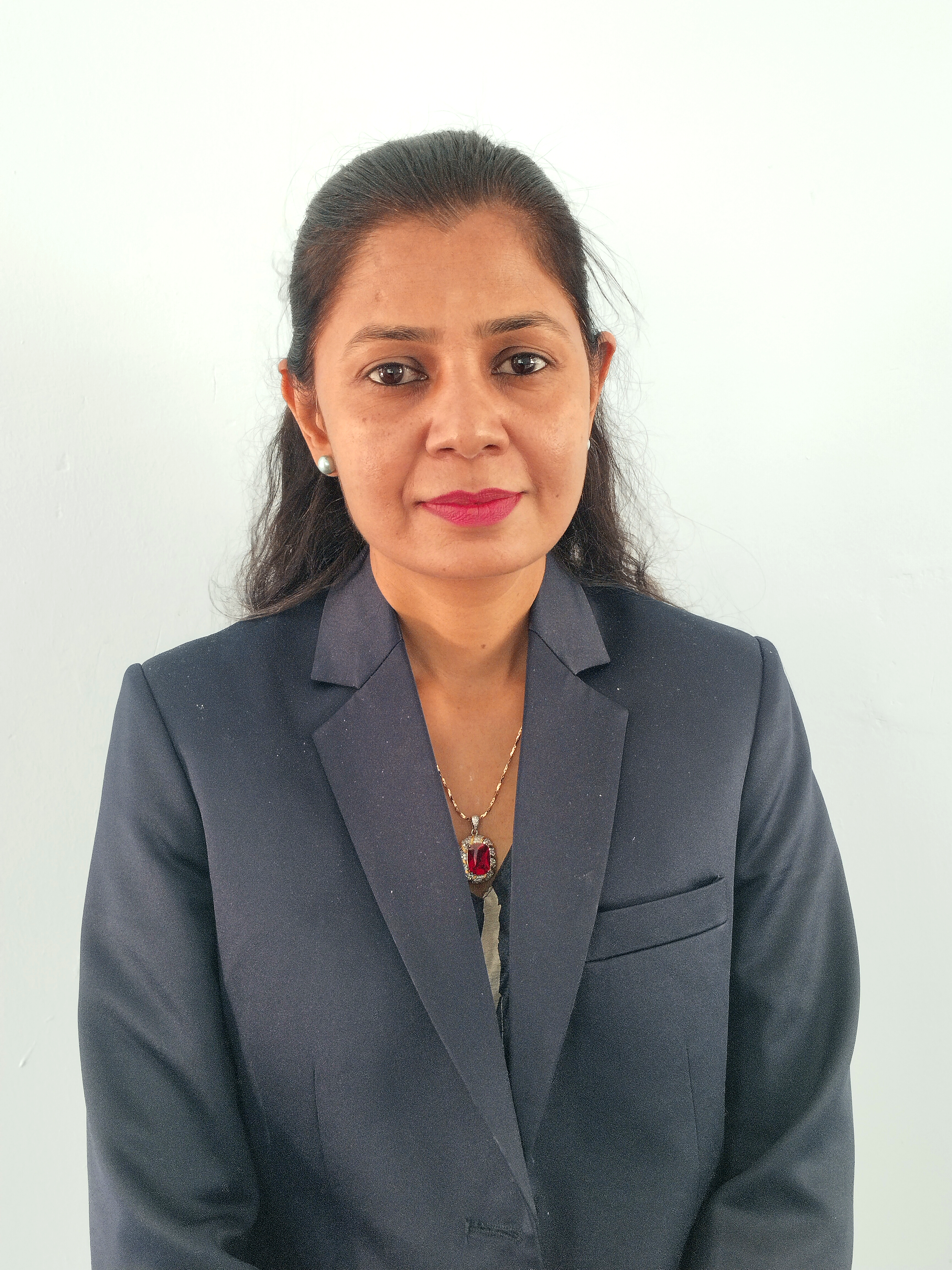 Sonal Bhadoriya, Teacher